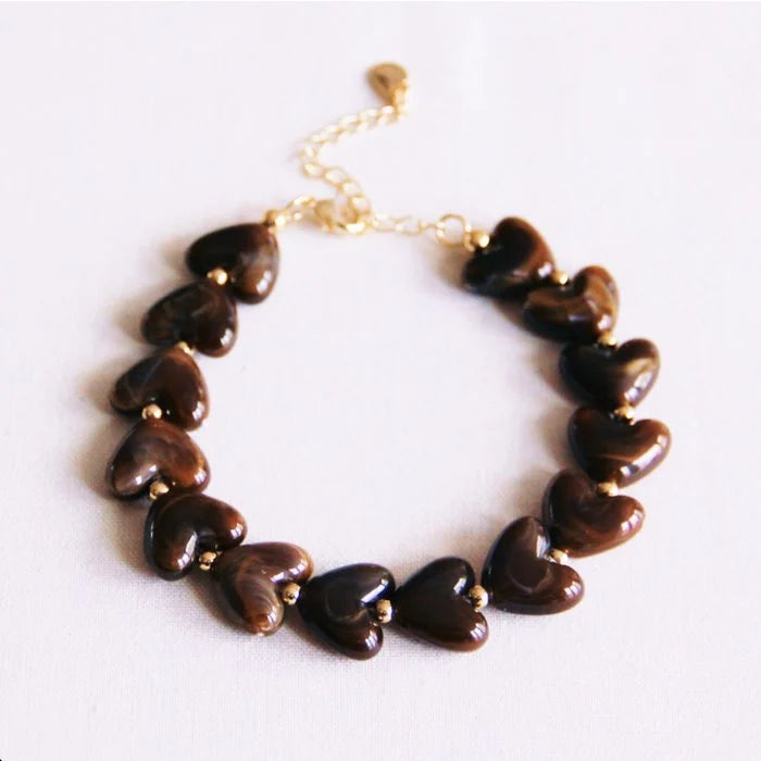 Armband hartjes bruin