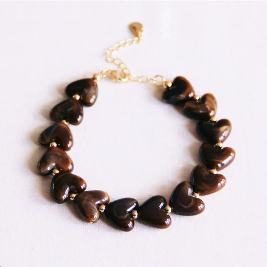 Armband hartjes bruin